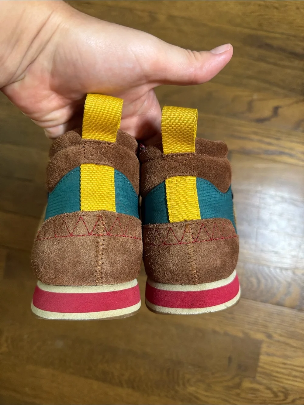 Teva Women's Brown and teal retro sneakers